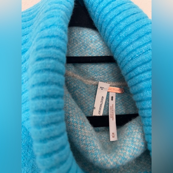 FREE PEOPLE Harley Turtleneck SZ Medium New With Tags - Picture 6 of 6